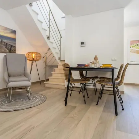 Casa Da Madou * שטובל