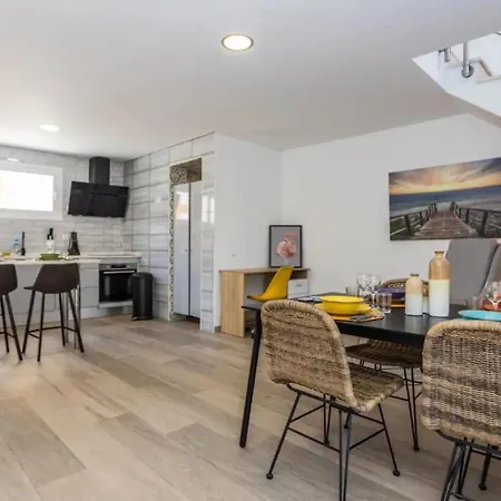 Casa Da Madou Setúbal