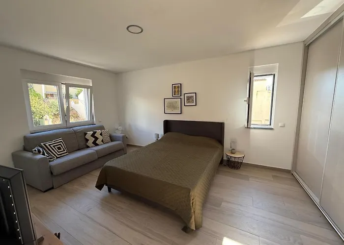 Casa Da Madou * Setúbal